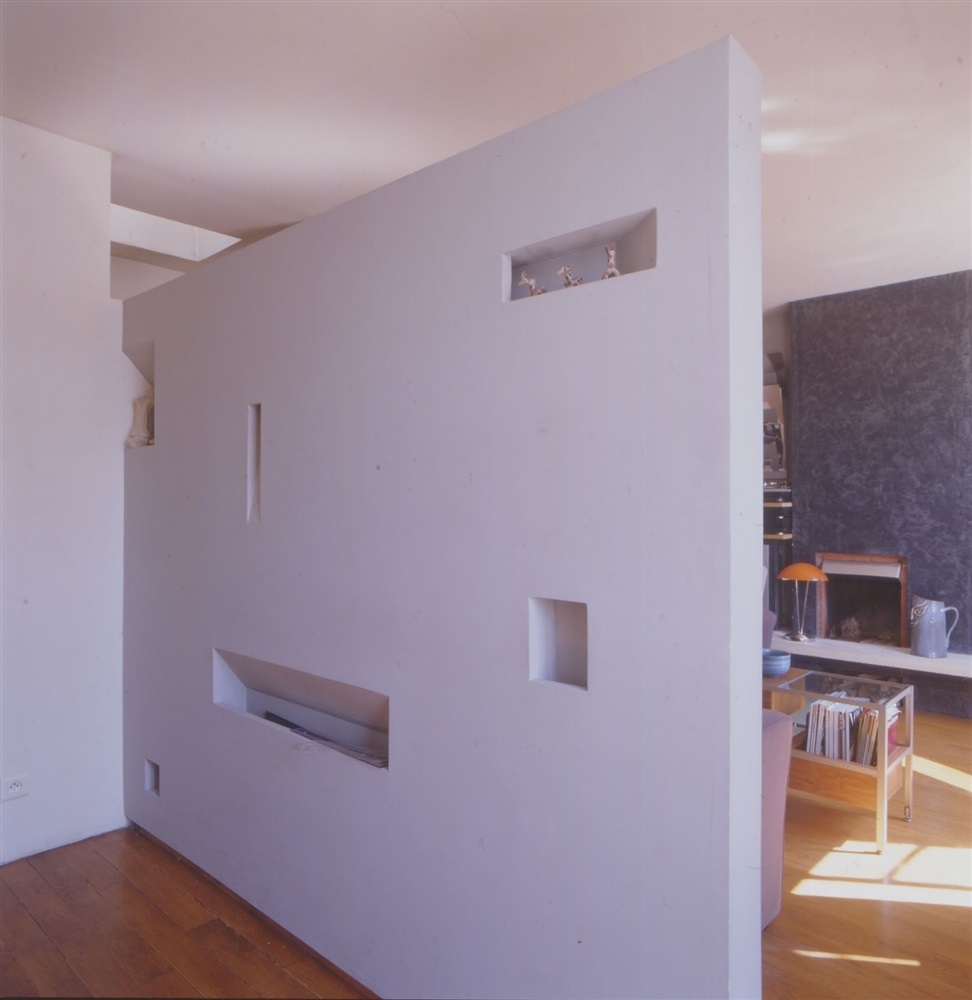 Cloison de séparation partielle séjour/bureau
© Photo Hervé ABBADIE 