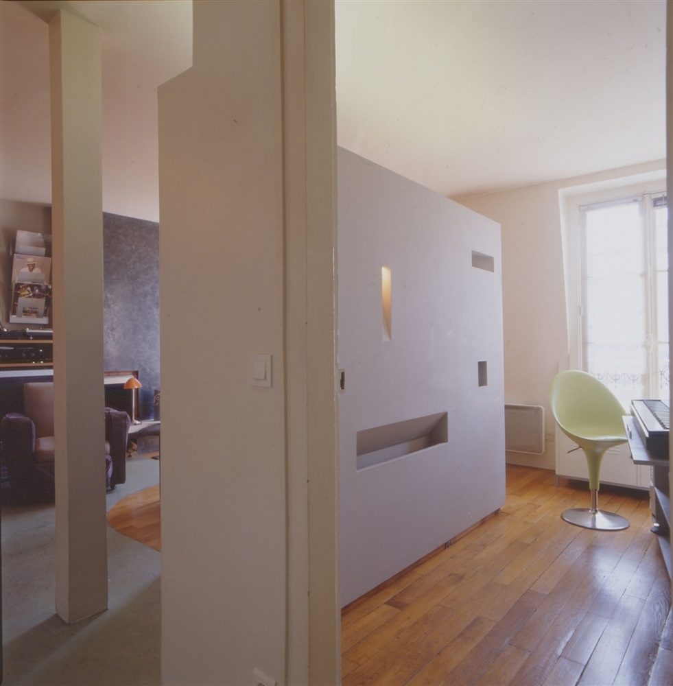 Découverte de l'appartement depuis l'entrée
© Photo Hervé ABBADIE 