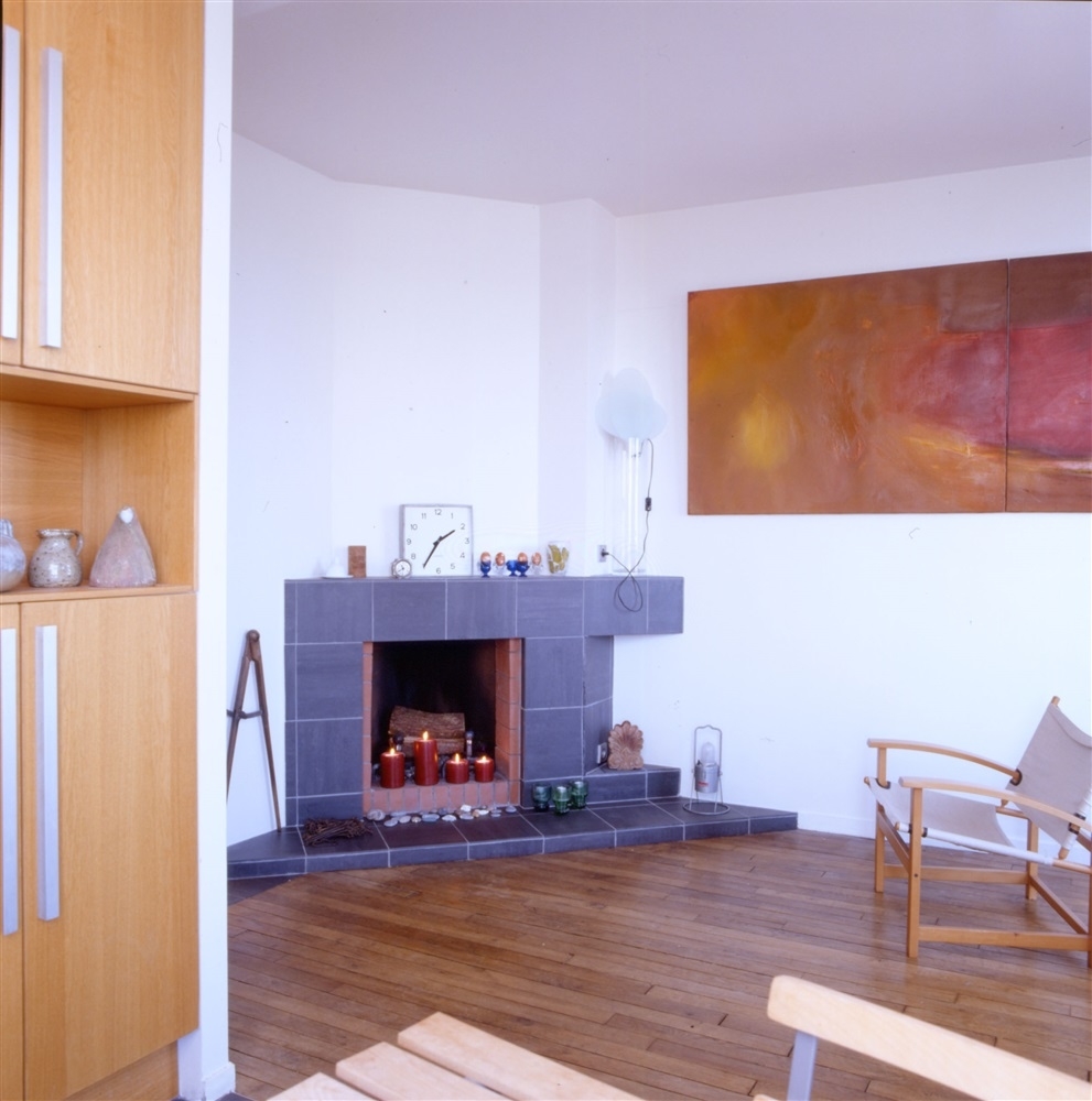 cheminée, au murs oeuvre de Oleg Goudcoff
© photo, Antonio Duarte 