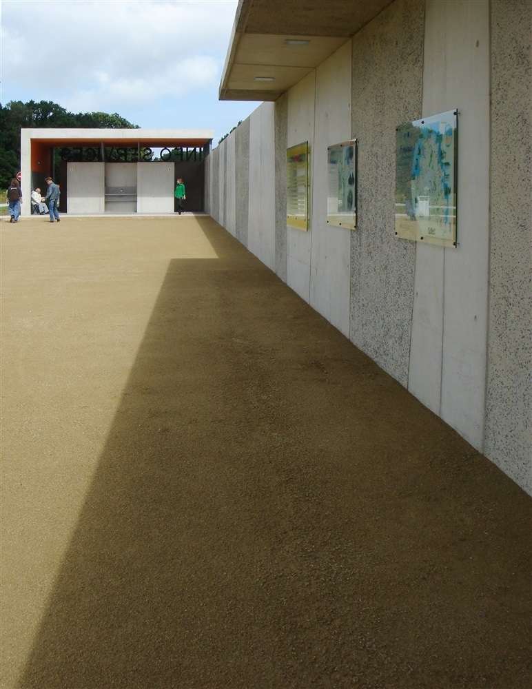 Le mur d'information
© photo, Taro Ernst 