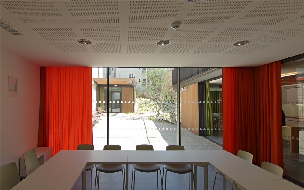 la salle polyvalente
